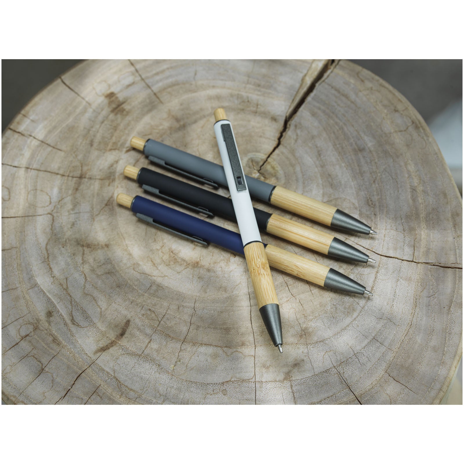 Penna a sfera in alluminio riciclato Darius (inchiostro blu)