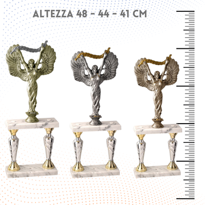 Tris di trofei a due piani 48 - 44 - 41 cm | Cod. 5.239
