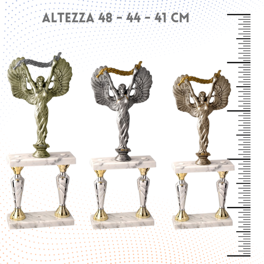 Tris di trofei a due piani 48 - 44 - 41 cm | Cod. 5.239